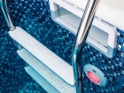 Degrau Abs Anatômico Para Escada Sodramar Plastico Branco